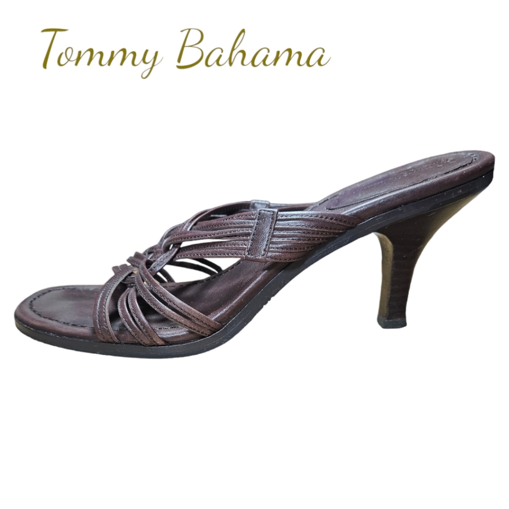 Tommy Bahama Biscayne Leather Kitten Heel Sandal